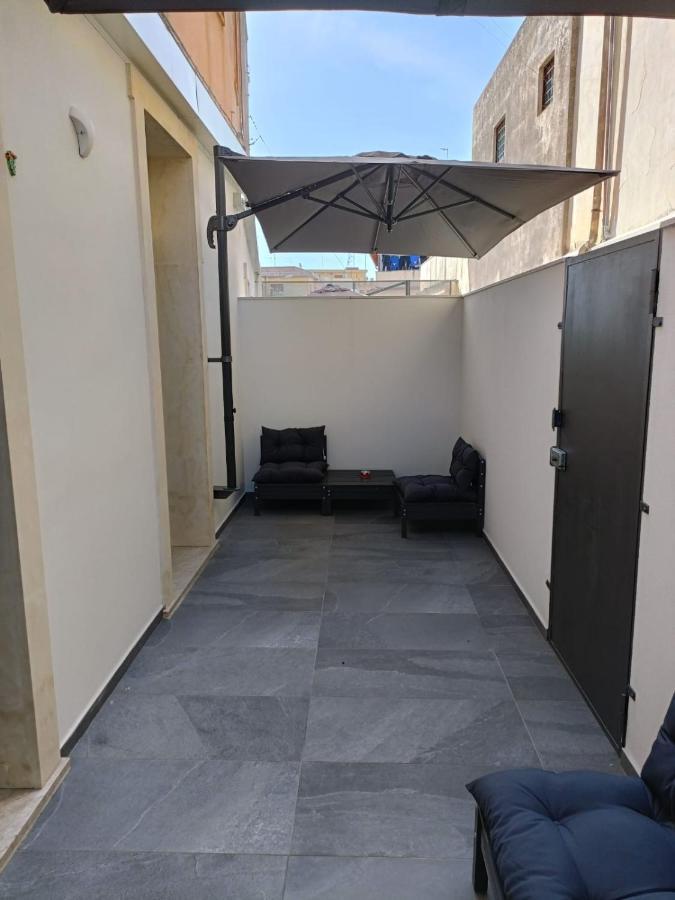 B&B Leo Noto Exterior foto